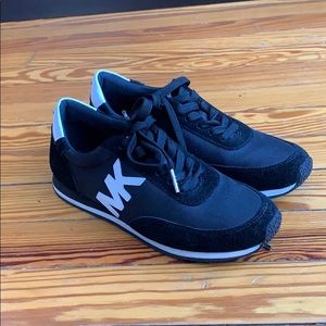 Micheal Kors Sneakers